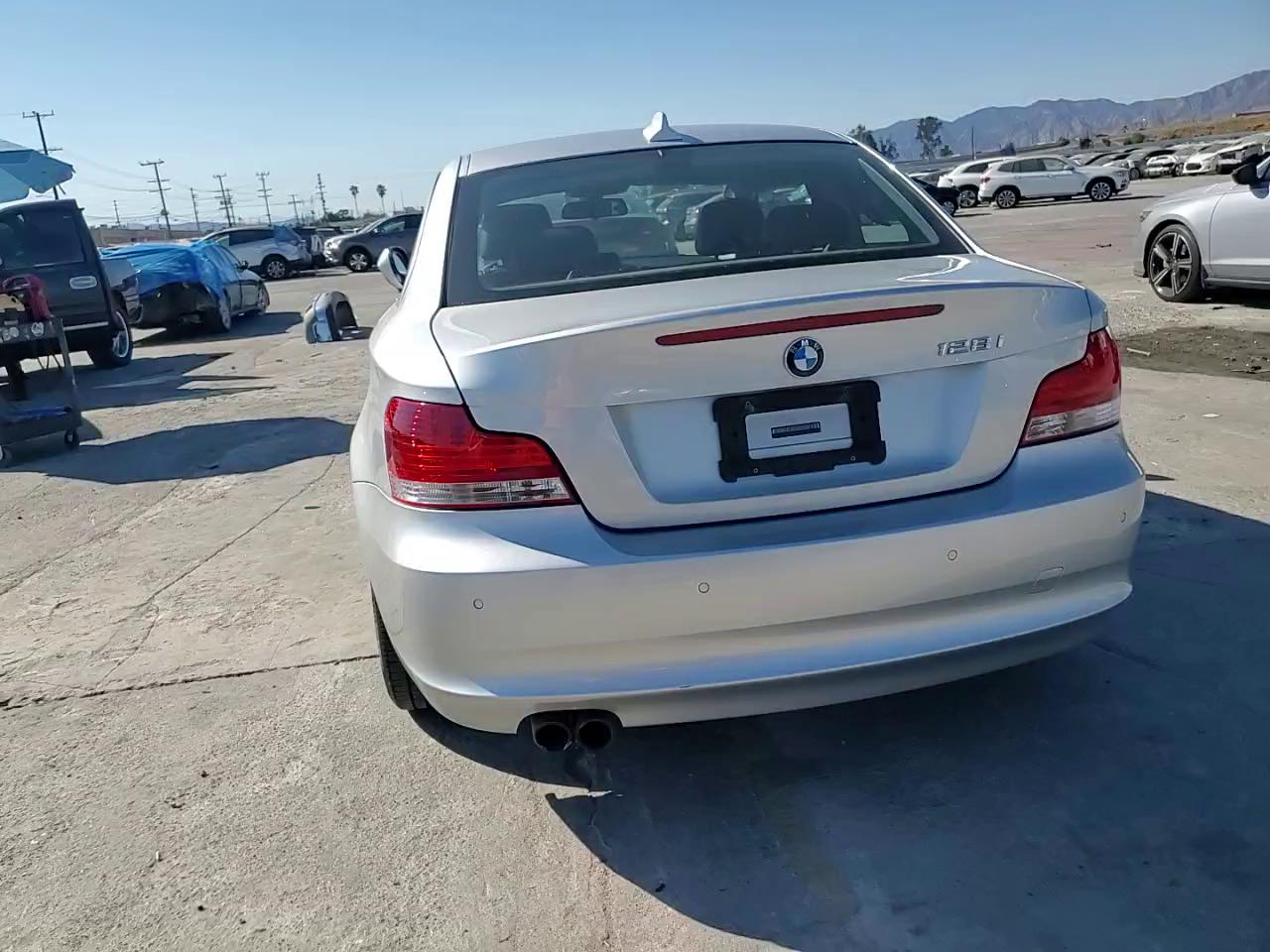 Фото: WBAUP9C53BVL90023