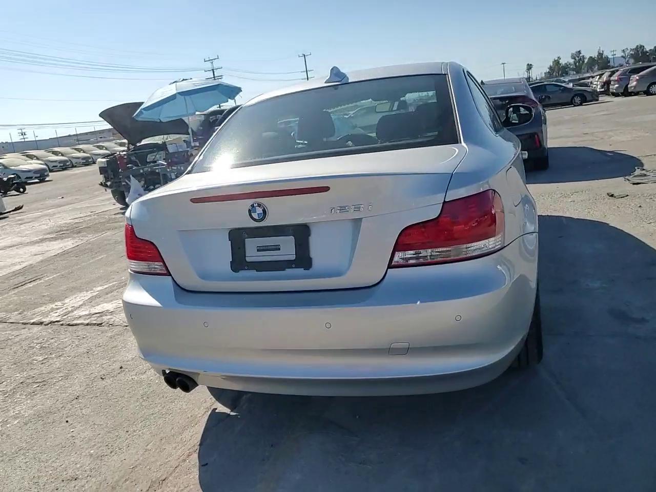 Фото: WBAUP9C53BVL90023