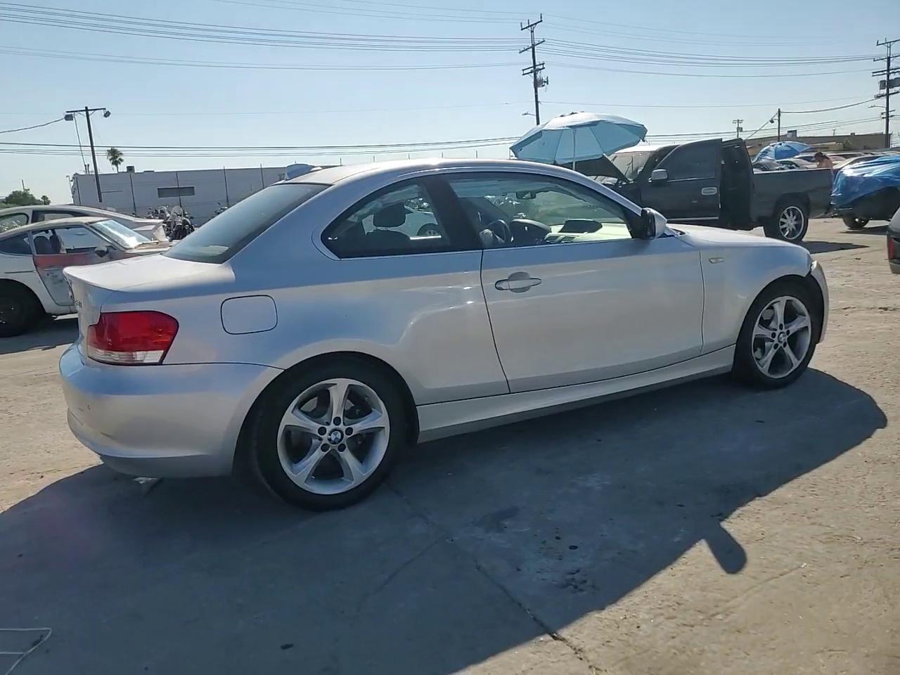 Фото: WBAUP9C53BVL90023