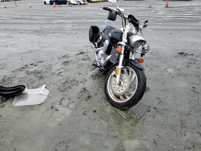 2006 Honda Vtx1300 C VIN: 1HFSC55026A214695 Lot: 68360245