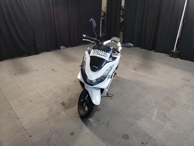 2022 Honda Ww150 VIN: RLHKF4703NY100428 Lot: 70162235