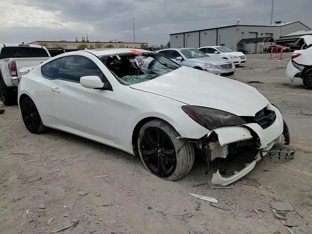 2010 Hyundai Genesis Coupe 2.0T VIN: KMHHT6KD6AU009952 Lot: 70137505