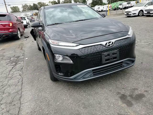 2021 Hyundai Kona Limited VIN: KM8K33AGXMU132626 Lot: 70773845