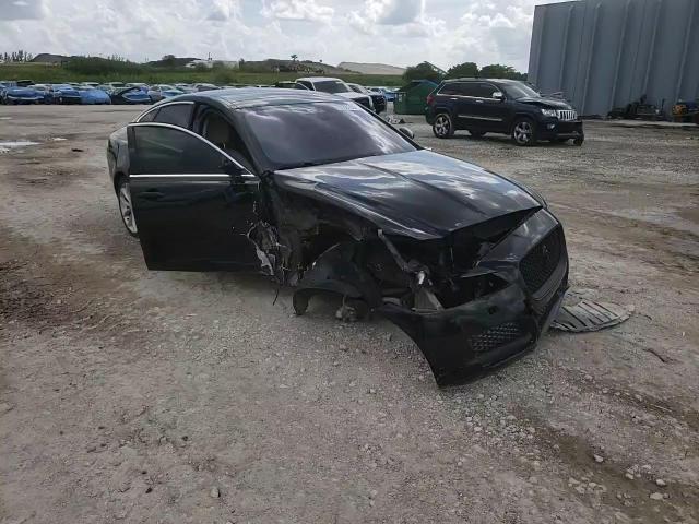 2018 Jaguar Xf Premium VIN: SAJBD4FX4JCY56590 Lot: 70760105