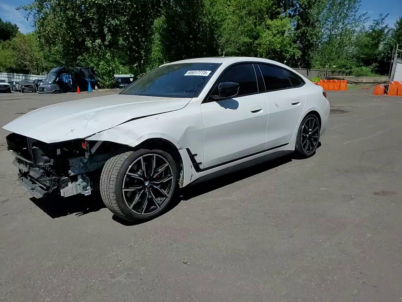 Фото: WBY83FB00RFT10796