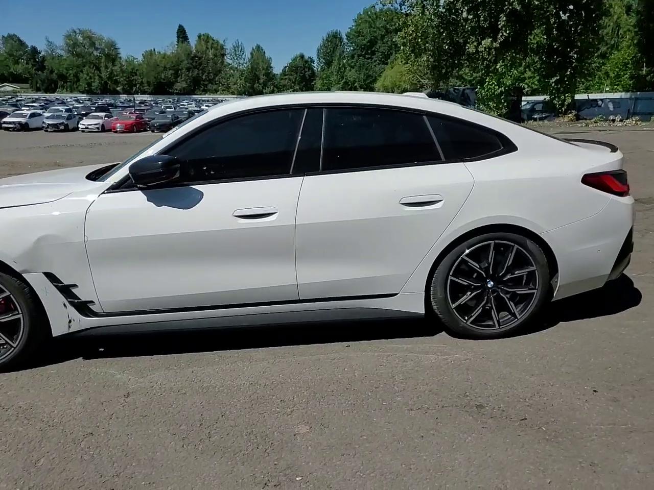 Фото: WBY83FB00RFT10796