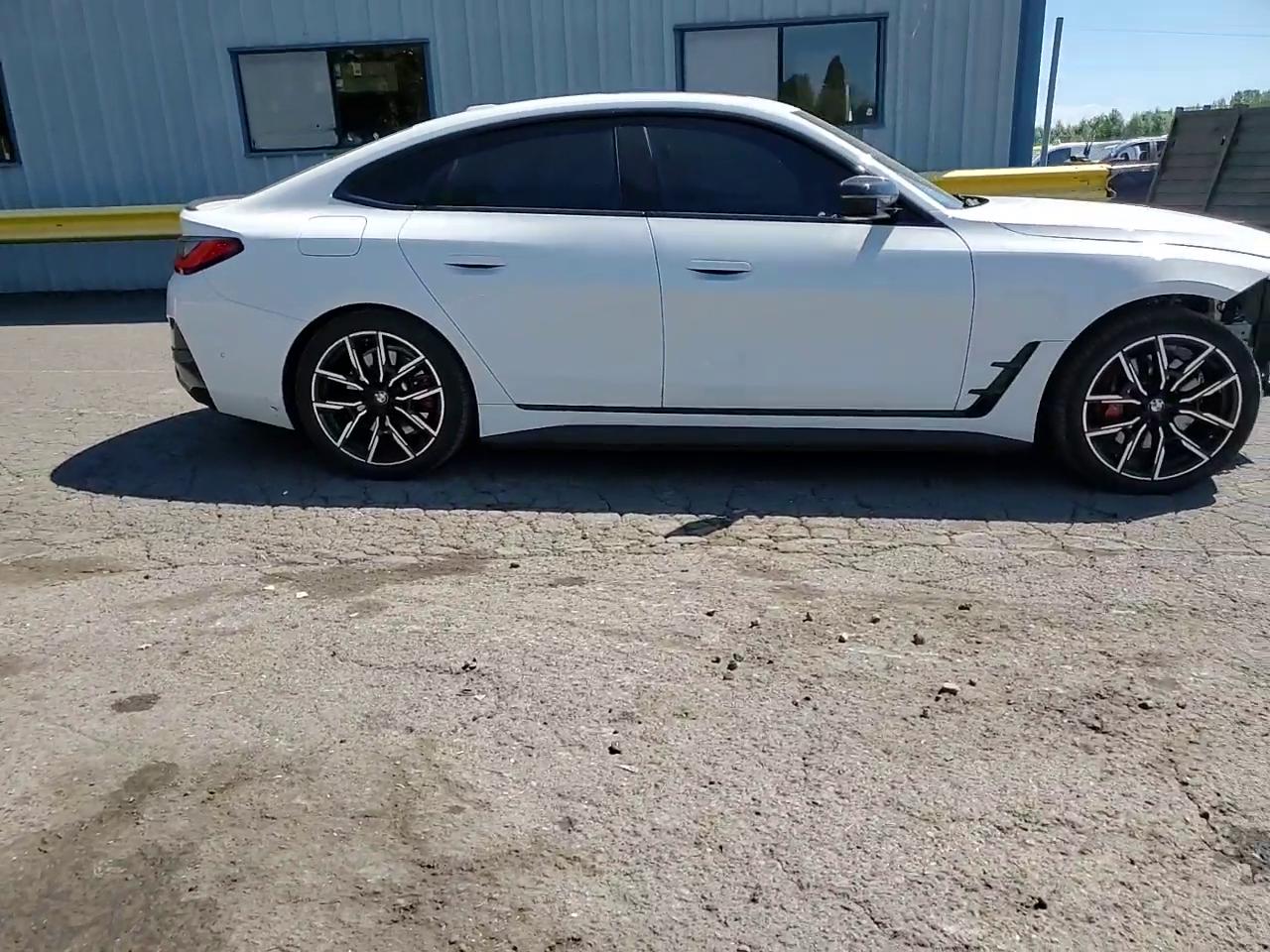 Фото: WBY83FB00RFT10796