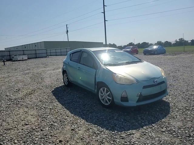 2012 Toyota Prius C VIN: JTDKDTB33C1023048 Lot: 70272545