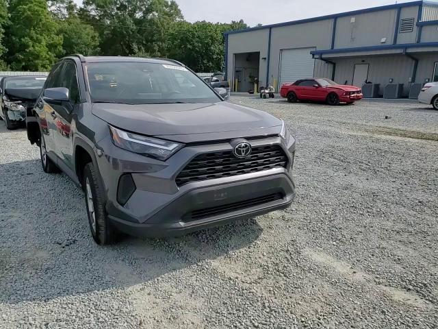 2022 Toyota Rav4 Xle VIN: 2T3W1RFV6NC195895 Lot: 70855045