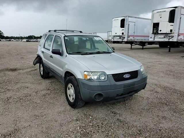 2006 Ford Escape Xls VIN: 1FMCU02Z06KD49567 Lot: 68193035