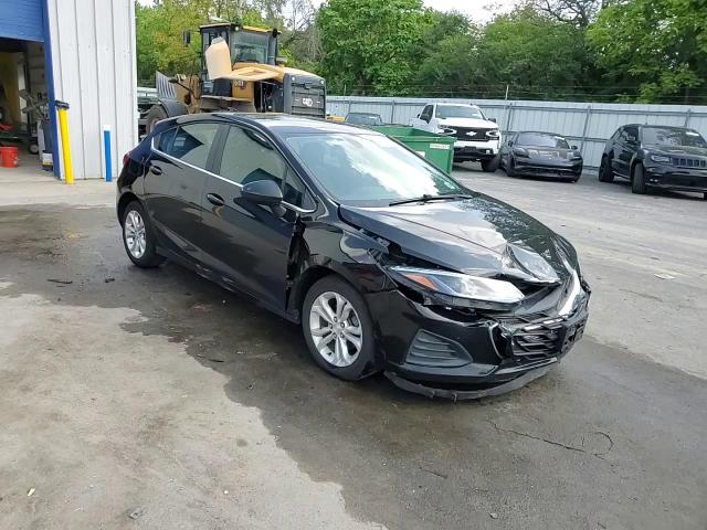 2019 Chevrolet Cruze Lt VIN: 3G1BE6SM2KS533095 Lot: 68016835