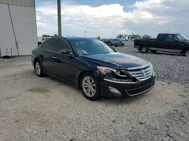 2013 Hyundai Genesis 3.8L VIN: KMHGC4DD1DU219490 Lot: 68096185