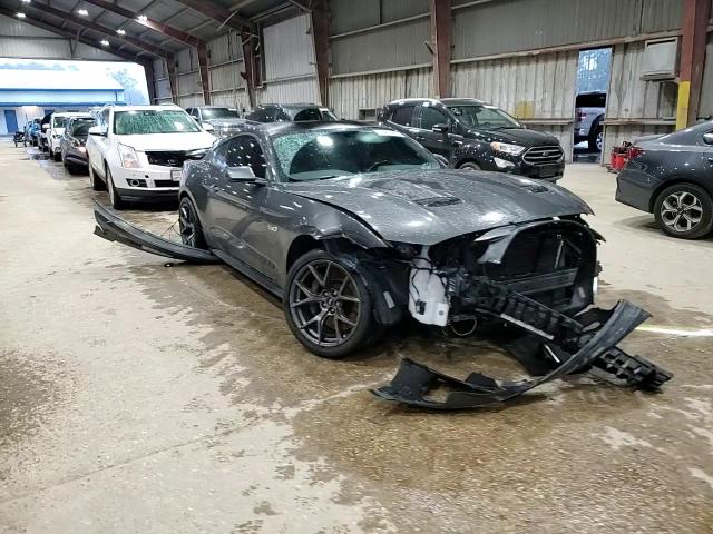 2019 Ford Mustang Gt VIN: 1FA6P8CFXK5111557 Lot: 70413875