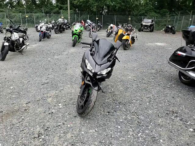 2023 Kawasaki Ex400 VIN: JKAEXKG16PDAS3083 Lot: 67943805