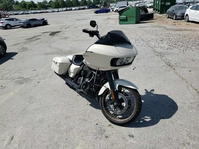 2023 Harley-Davidson Fltrxst VIN: 1HD1ACL12PB658455 Lot: 70157405