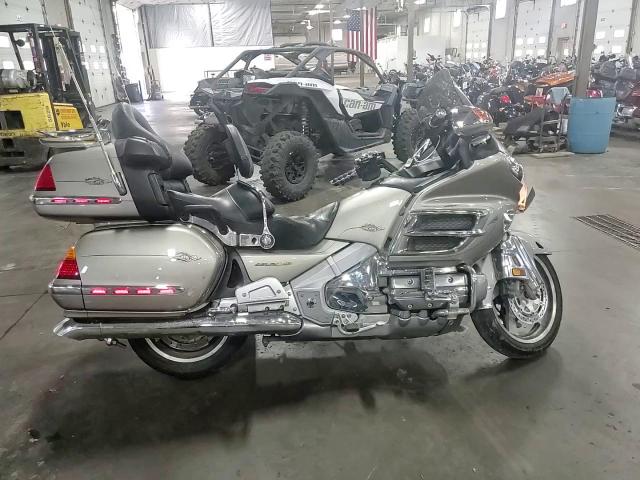 2003 Honda Gl1800 VIN: 1HFSC47043A210943 Lot: 68905395
