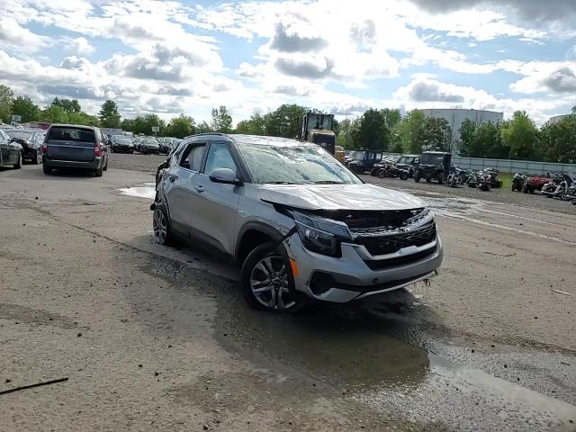 2023 Kia Seltos S VIN: KNDEUCAAXP7439971 Lot: 70026235