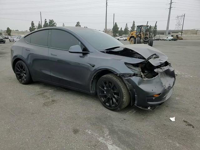 2022 Tesla Model Y VIN: 7SAYGDEE1NF307764 Lot: 68550045