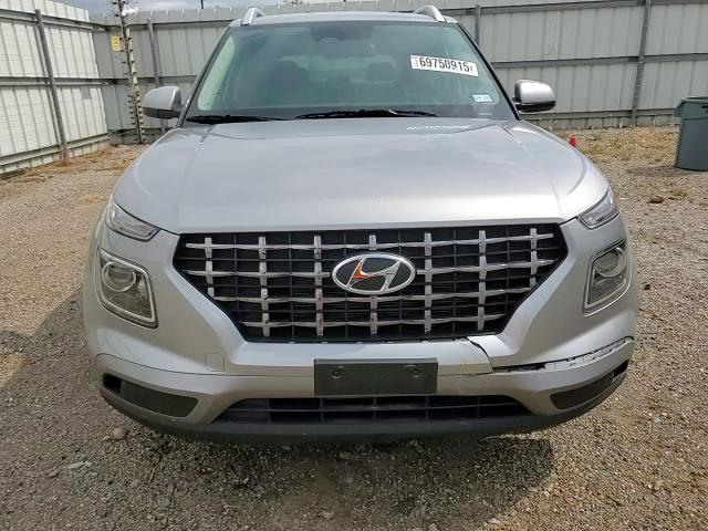 2024 Hyundai Venue Sel VIN: KMHRC8A34RU323586 Lot: 69750915