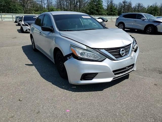 2017 Nissan Altima 2.5 VIN: 1N4AL3AP1HN315256 Lot: 68826355