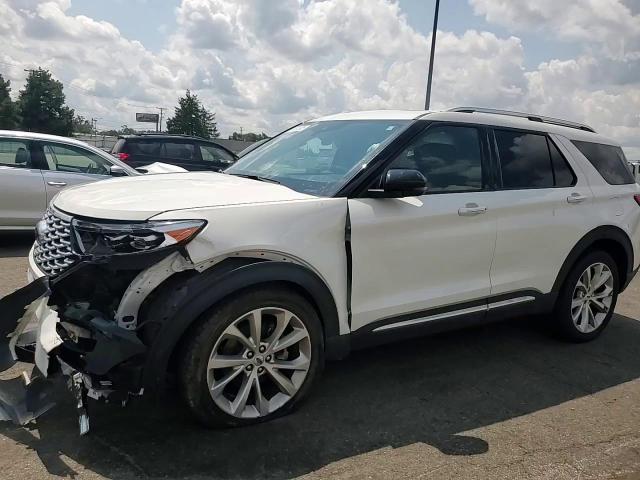 2022 Ford Explorer Platinum VIN: 1FM5K8HC6NGB56762 Lot: 68812935