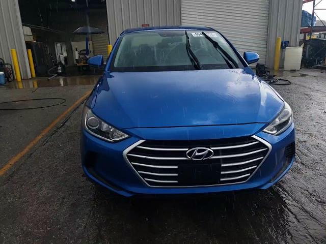 2018 Hyundai Elantra Se VIN: 5NPD74LF8JH320563 Lot: 69402335