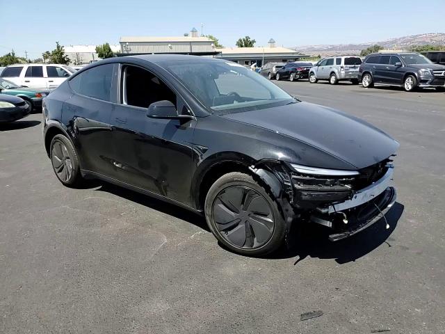 2026 Tesla Model Y VIN: 7SAYGDEE2TF368716 Lot: 69052045