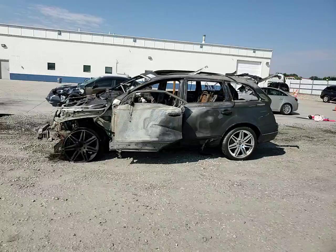 Фото: WA1LGAFE4FD023889