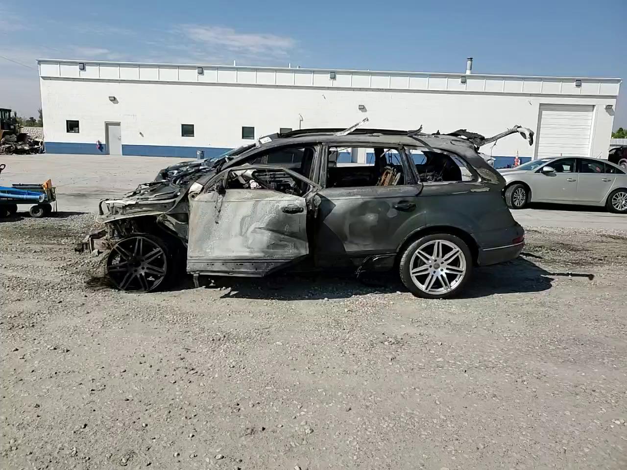 Фото: WA1LGAFE4FD023889