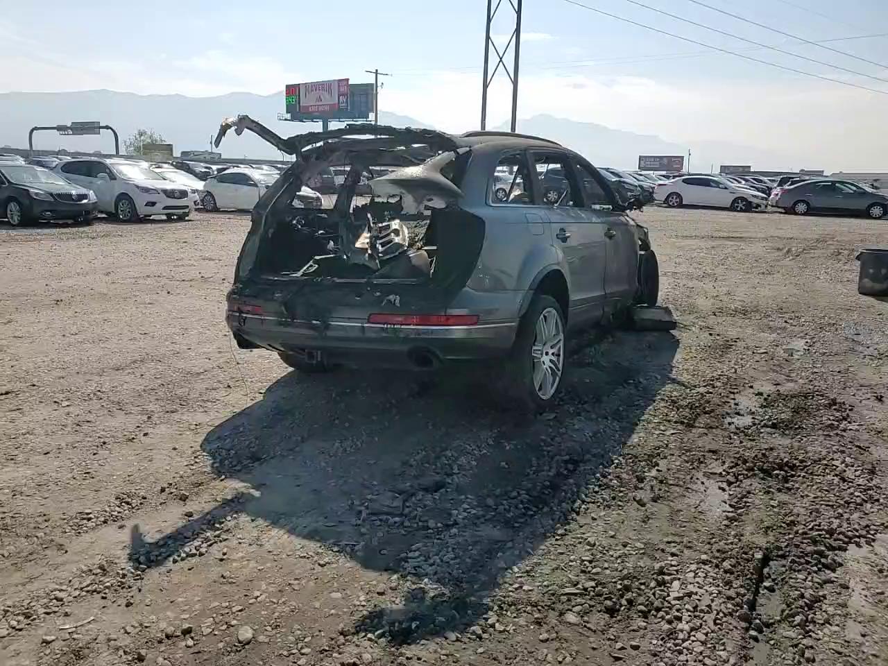 Фото: WA1LGAFE4FD023889