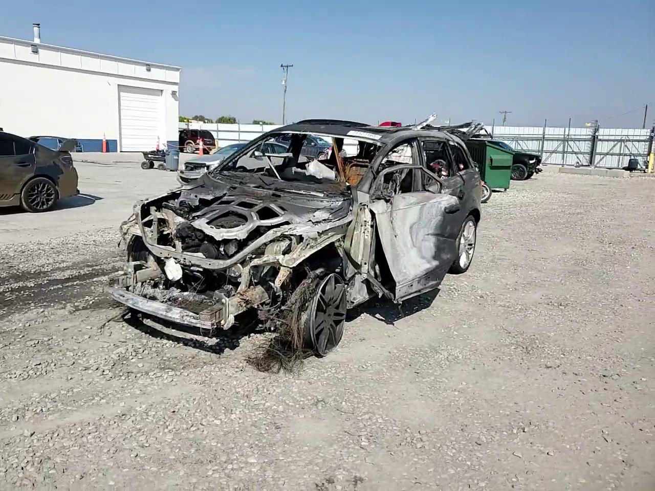 Фото: WA1LGAFE4FD023889