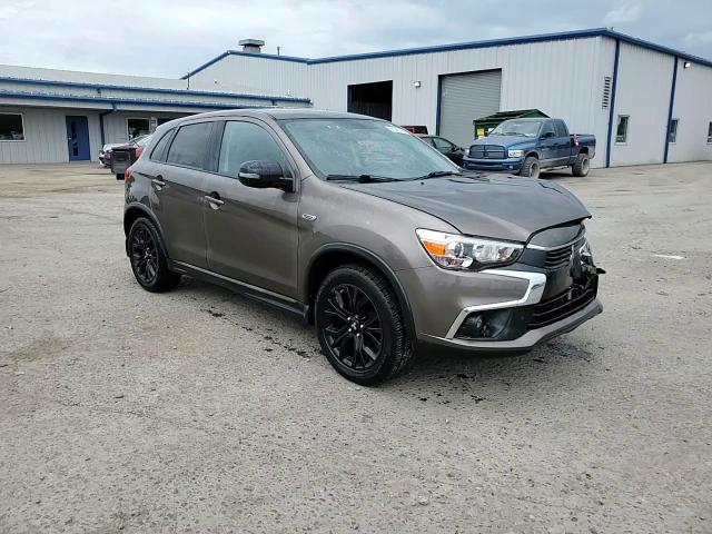 2017 Mitsubishi Outlander Sport Es VIN: JA4AR3AUXHZ033988 Lot: 68567485