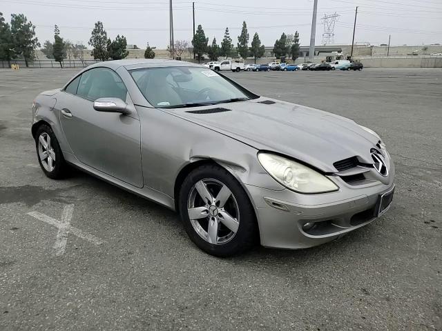 2006 Mercedes-Benz Slk 280 VIN: WDBWK54F76F101203 Lot: 67983165