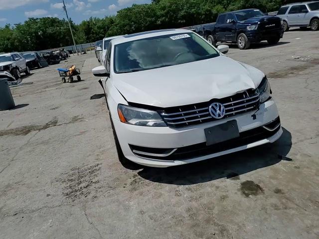 2013 Volkswagen Passat Sel VIN: 1VWCH7A38DC002698 Lot: 68760795