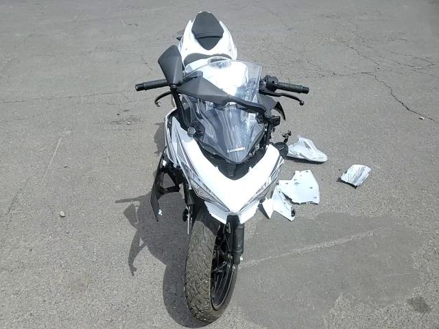 2023 Kawasaki Ex400 VIN: JKAEXKH14PDAP6976 Lot: 67439335