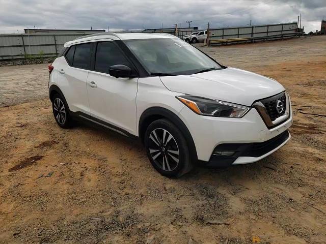 2019 Nissan Kicks S VIN: 3N1CP5CU2KL511755 Lot: 69609695