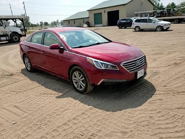 2015 Hyundai Sonata Se VIN: 5NPE24AF5FH002218 Lot: 66653875