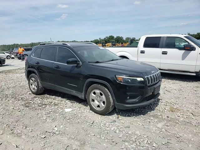 2019 Jeep Cherokee Latitude VIN: 1C4PJLCB5KD109155 Lot: 70327845