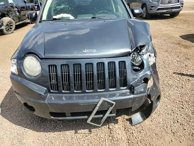 2008 Jeep Compass Sport VIN: 1J8FF47W18D648261 Lot: 70868385