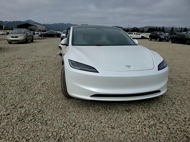 2025 Tesla Model 3 VIN: 5YJ3E1EA1SF916812 Lot: 70885235