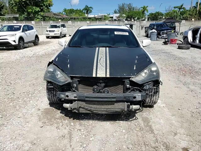 2013 Hyundai Genesis Coupe 2.0T VIN: KMHHT6KD8DU090246 Lot: 68540855