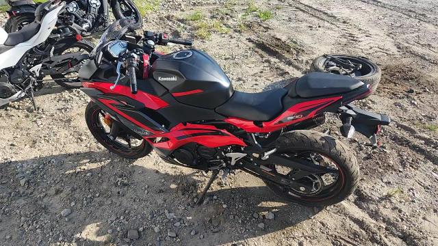 2025 Kawasaki Ex500 VIN: ML5EXGG14SDA56654 Lot: 70090655