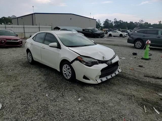 2017 Toyota Corolla L VIN: 5YFBURHE4HP588858 Lot: 68974635