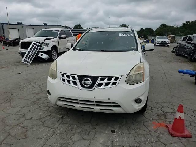 2011 Nissan Rogue S VIN: JN8AS5MT2BW152933 Lot: 69997025