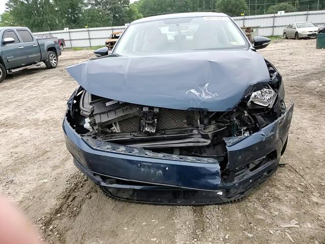 2018 Volkswagen Passat S VIN: 1VWAA7A34JC044647 Lot: 68153075
