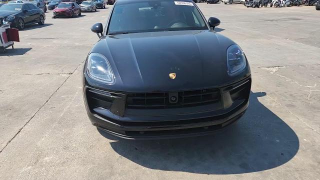 2024 Porsche Macan Base VIN: WP1AA2A51RLB00030 Lot: 68386365