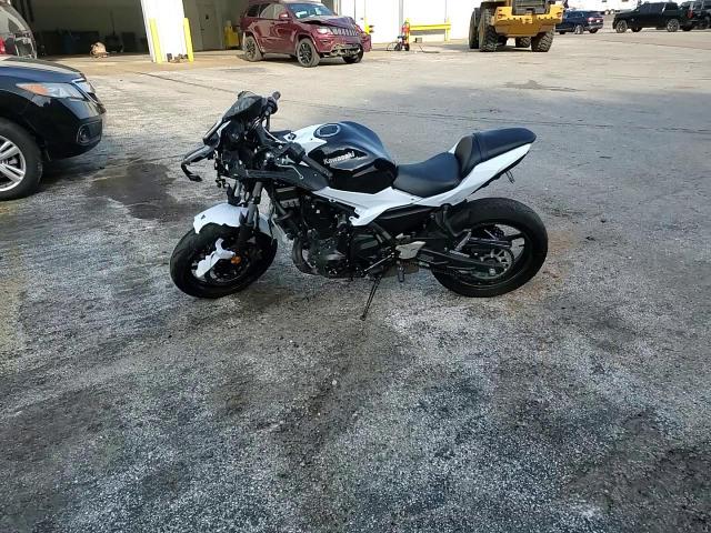 2025 Kawasaki Ex650 R VIN: ML5EXER10SDAE6376 Lot: 67141745