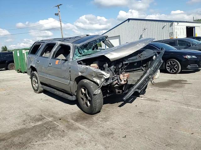 2001 Chevrolet Tahoe K1500 VIN: 1GNEK13T21J207620 Lot: 69947055