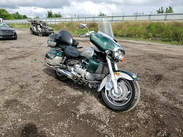 1999 Honda Gl1500 Cf VIN: 1HFSC4103XA004561 Lot: 69741105