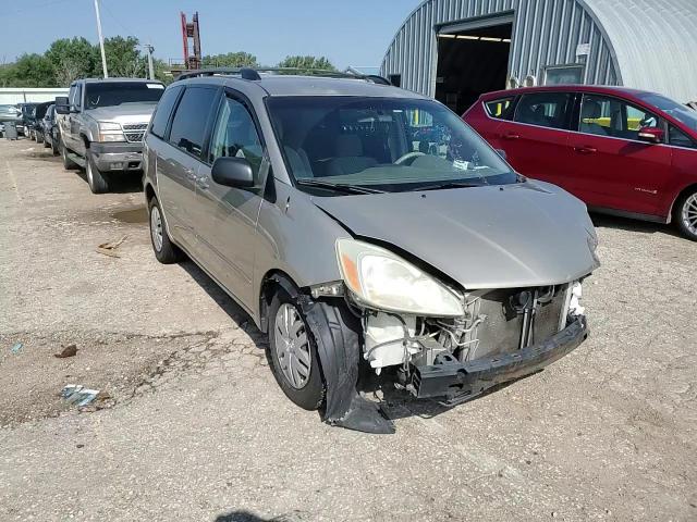 2005 Toyota Sienna Ce VIN: 5TDZA23C15S303833 Lot: 69789125
